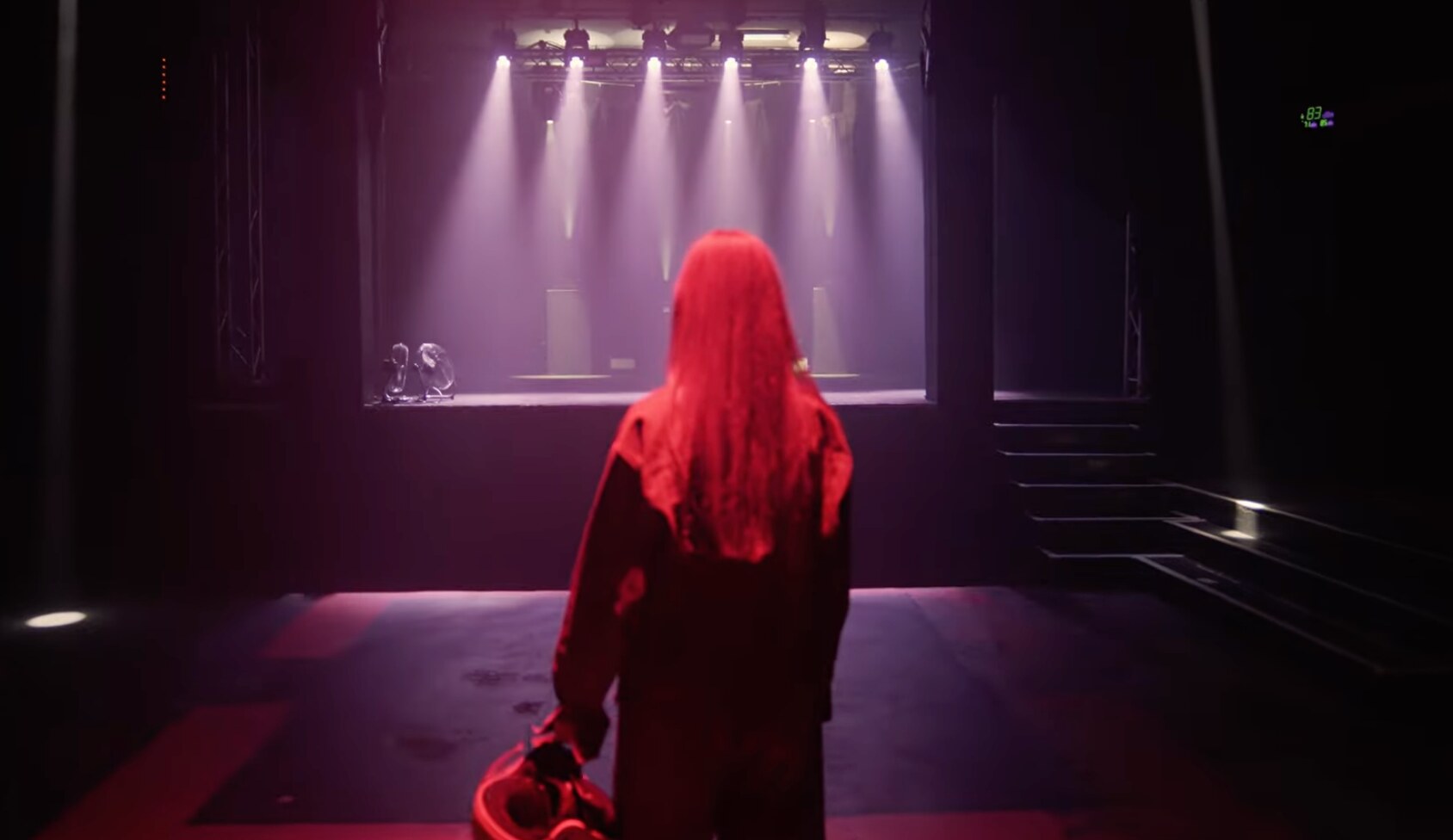 Extrait du clip musical All Access